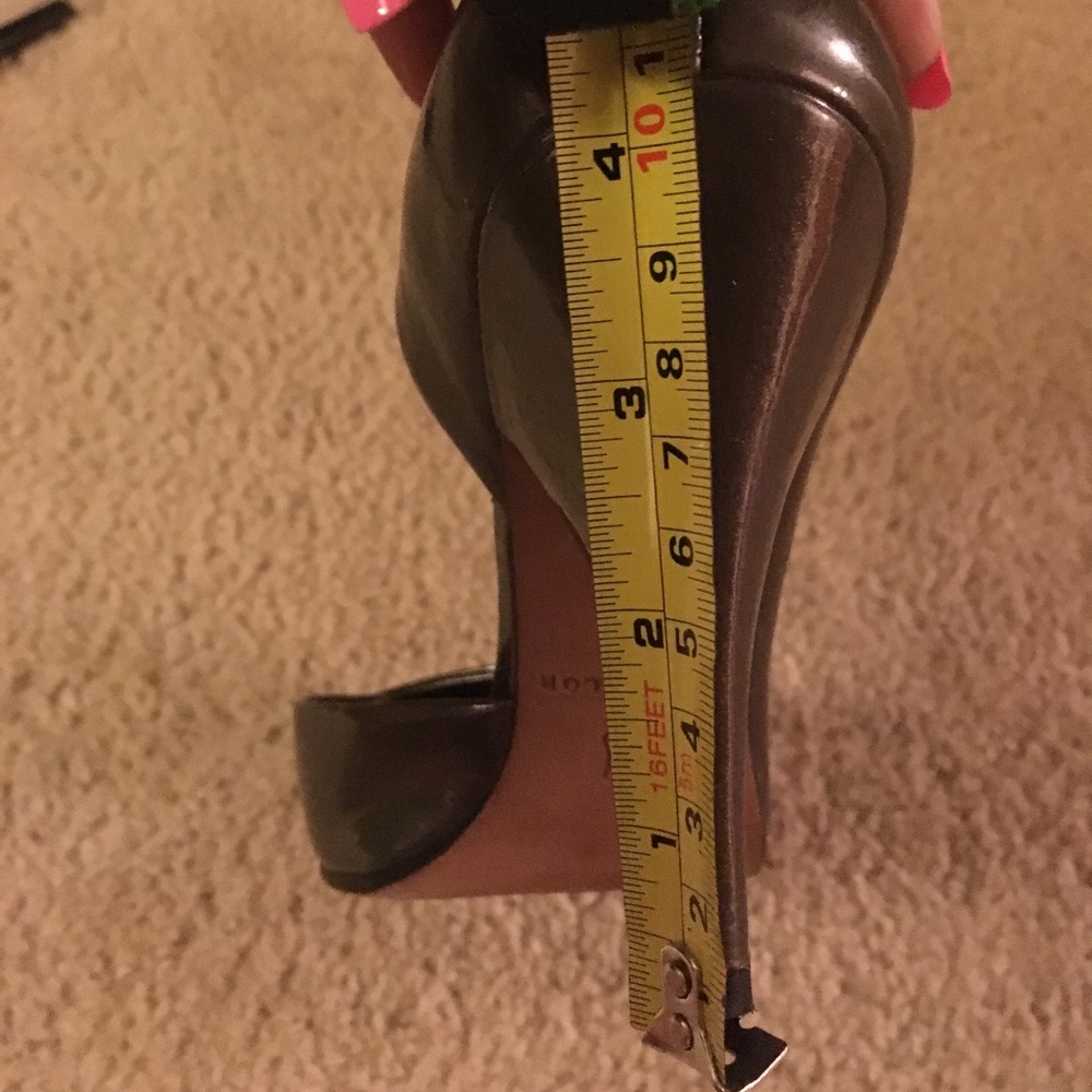 Ann Taylor Pumps - Picture 3 of 3